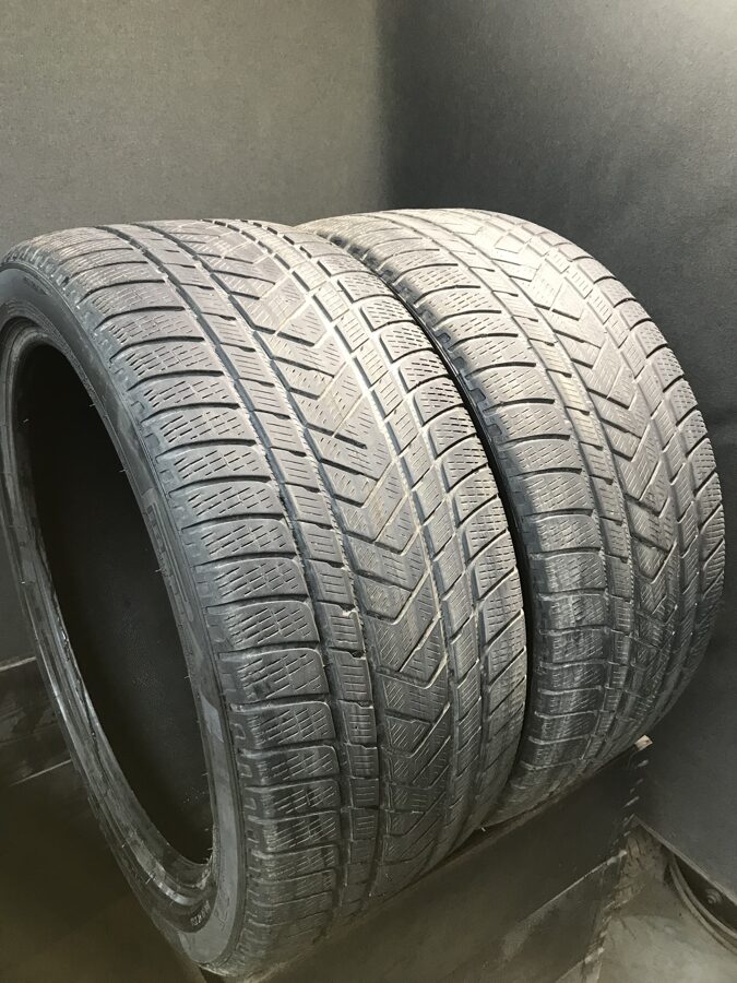 275/40R21 Pirelli SC Winter (3-3,5 mm)