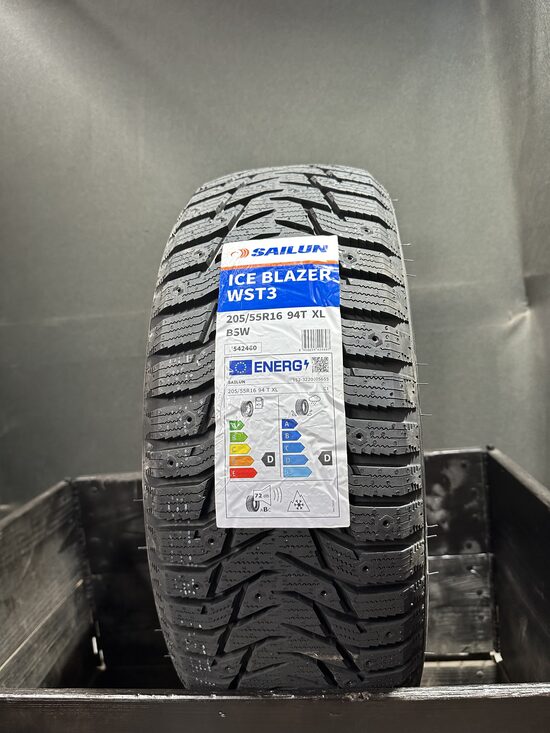 JAUNAS 205/55R16 Sailun WST3
