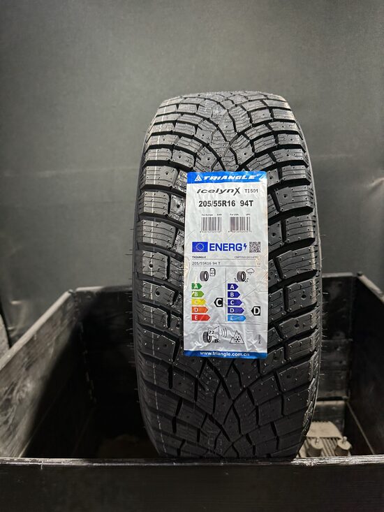 JAUNAS 205/55R16 Triangle TI501