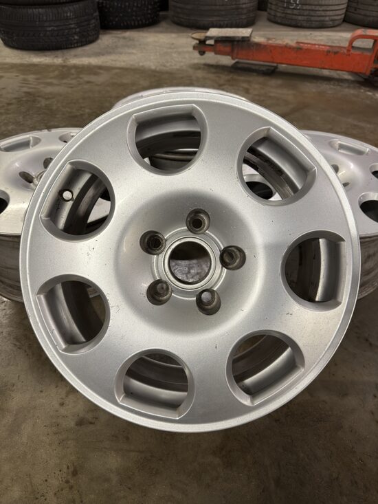 R16 Audi (5X112) OE - KODS: ALU506
