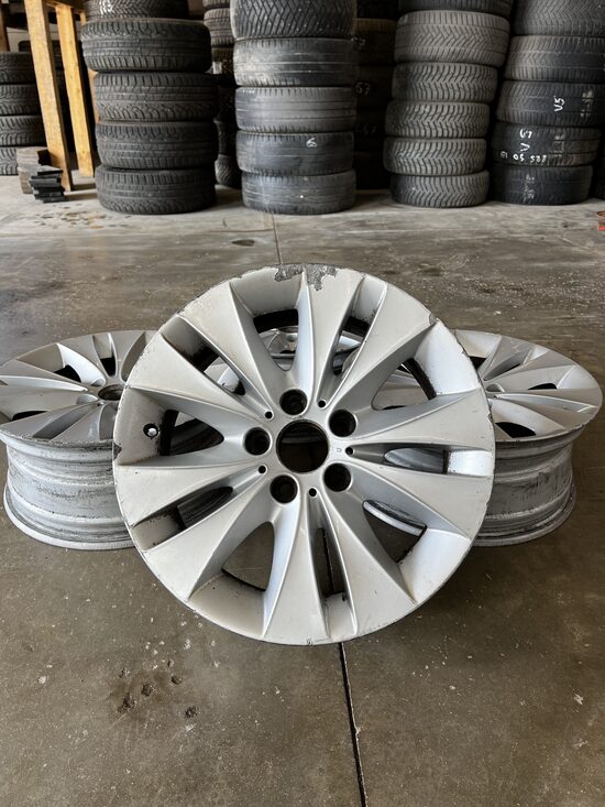 R17 BMW (5x120) - KODS: ALU507