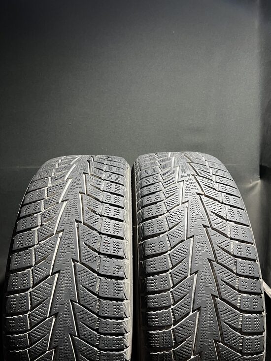 205/55R16 Hankook IZ2 (4 mm)