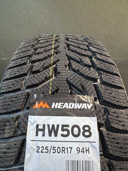 JAUNAS 225/50R17 Headway