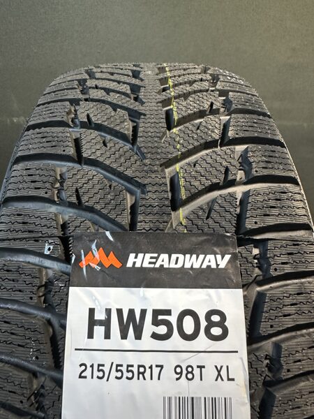 JAUNAS 215/55R17 Headway 