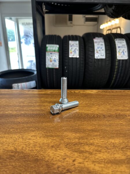 M14x1,25 50 mm (bmw f sērija - 20 mm flančiem) - NR21